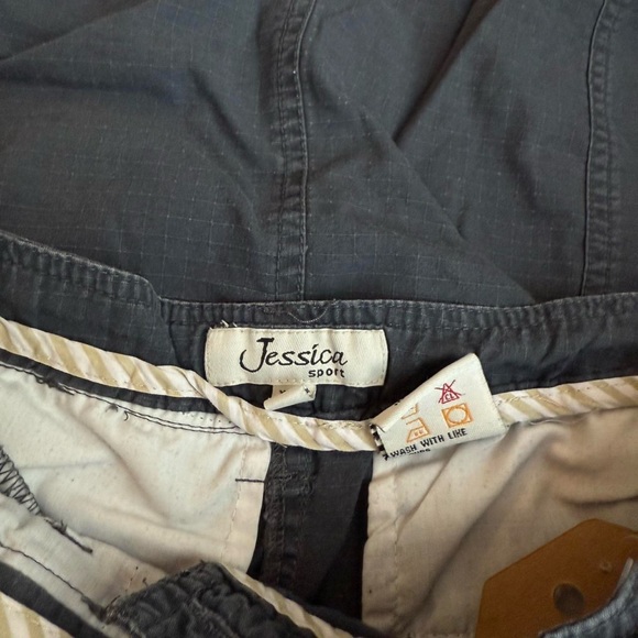 Charcoal Grey Women's cargo skirt - Picture 5 of 7